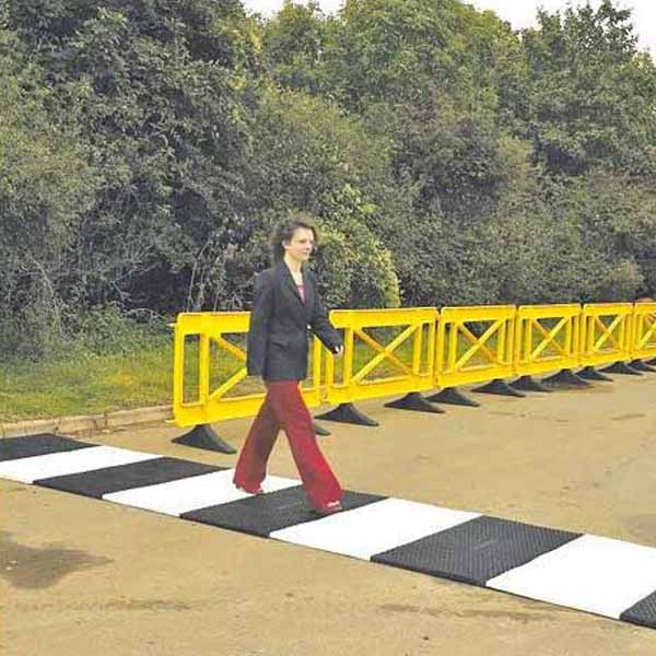 Oxford Plastic Clear Path Temporary Pedestrian Crossing Mat L:1.2m x W: 600mm x H: 22mm